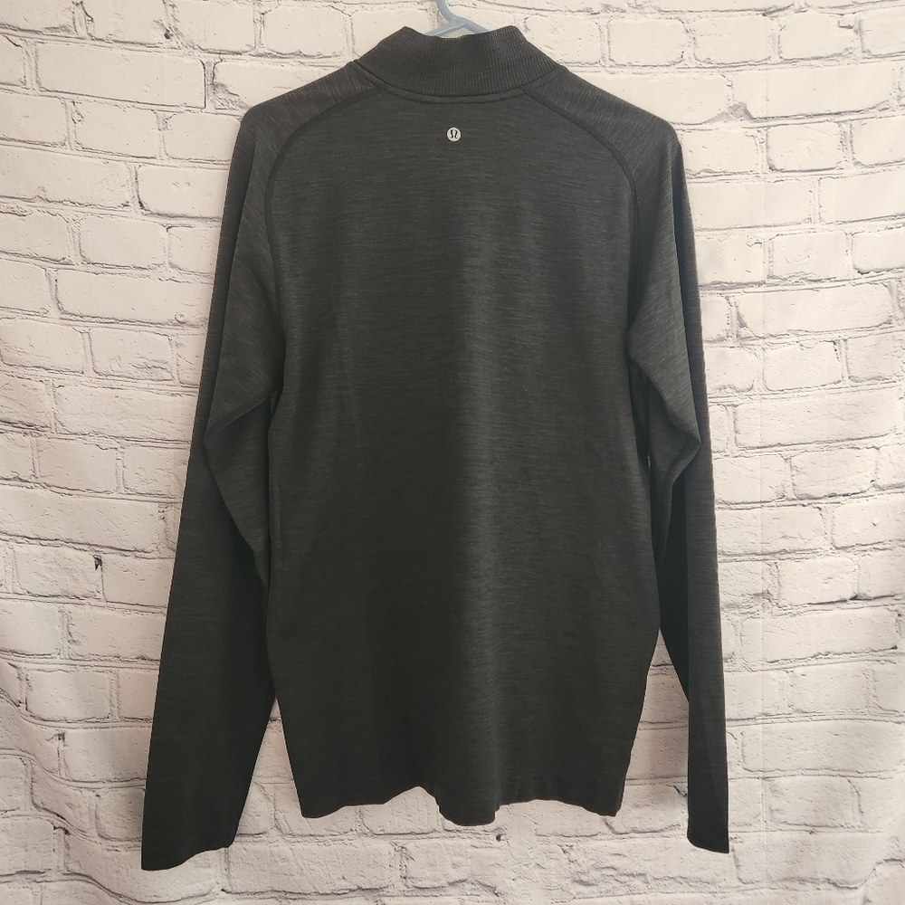 Lululemon Metal Vent Tech 1/2 Zip - Picture 3 of 6